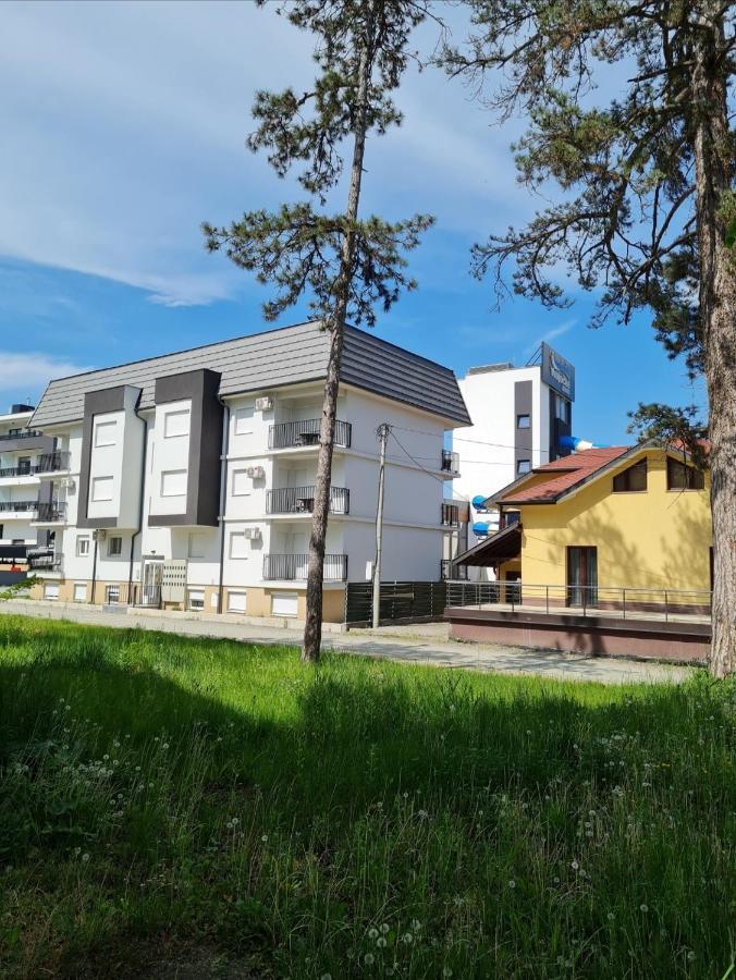 Apartman Tim Lux 2 Vrnjačka Banja Eksteriør bilde